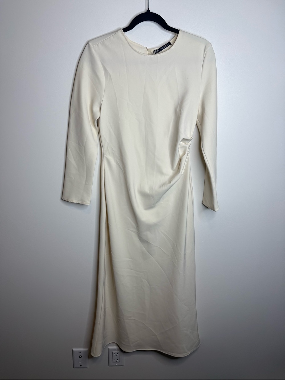 Zara Cream Long-Sleeve Midi Dress NWT size medium